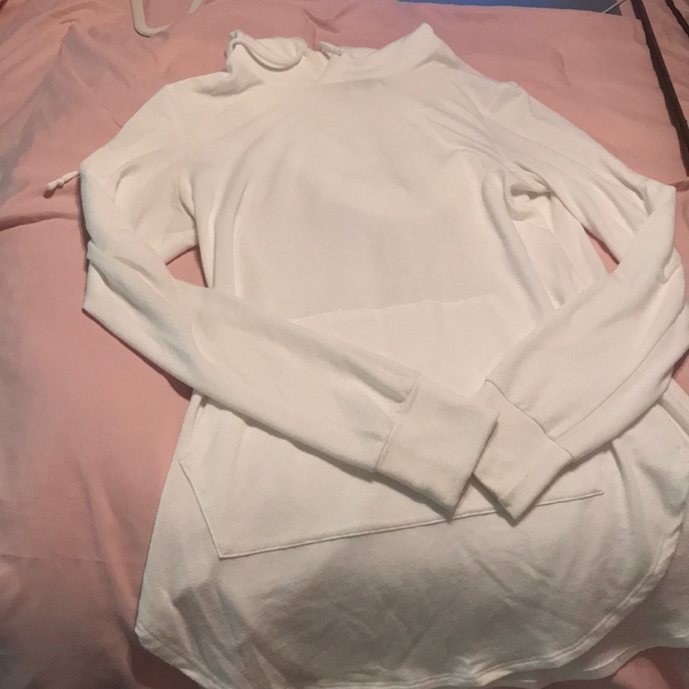 Freeloader Pullover White Hoodie | Size small